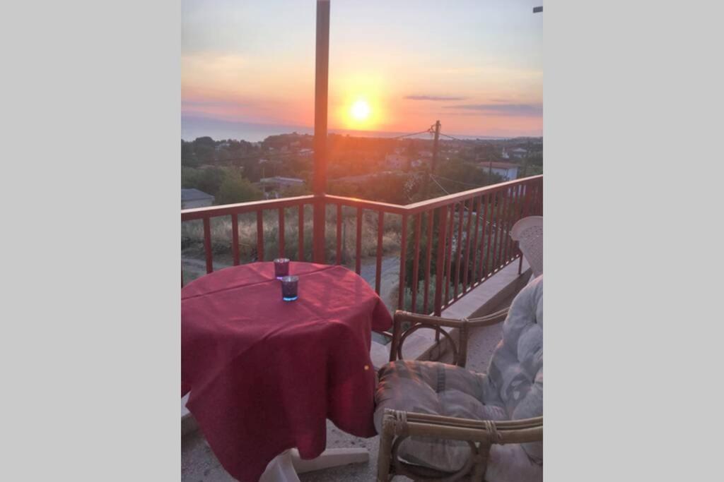 Eva Apartment With Great View 埃帕诺米 外观 照片